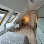 105 Qm Neues Klimatisiertes Fuer Familien Privater Parkplatz Daire *