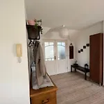 Daire 105 Qm Neues Klimatisiertes Fuer Familien Privater Parkplatz Chemnitz