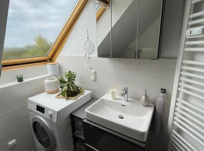 105 Qm Neues Klimatisiertes Fuer Familien Privater Parkplatz 公寓 *